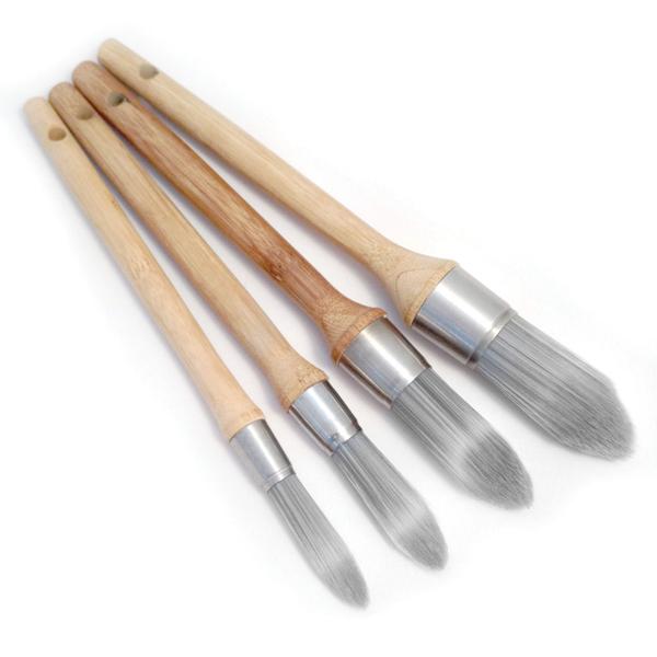 51 02 11 Stencil Brushes