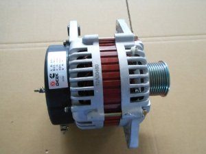 Sparepart A/E Cummins Type 6BT berupa Alternator